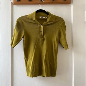 Uniqlo U polo size M